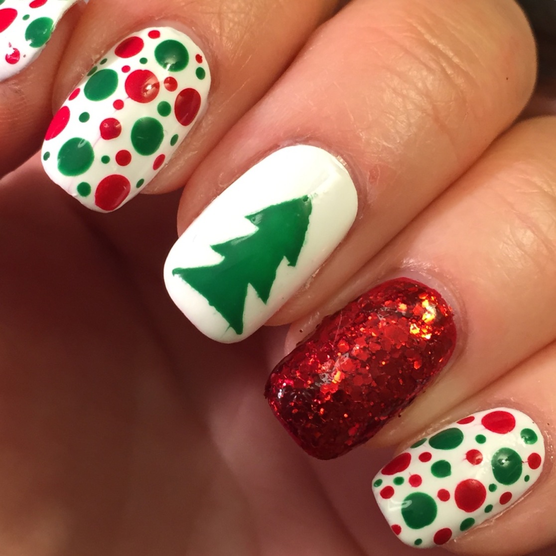 Christmas nails – Polish Me Snazzy